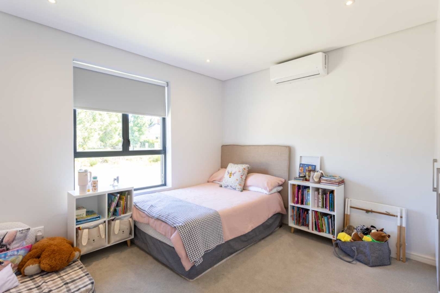 To Let 3 Bedroom Property for Rent in Val De Vie Estate Western Cape